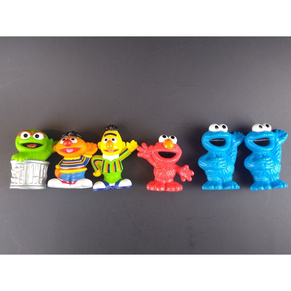 Sesame Street Figures Toys Lot Hasbro Ernie Burt Cookie Monster Elmo 6 Pcs